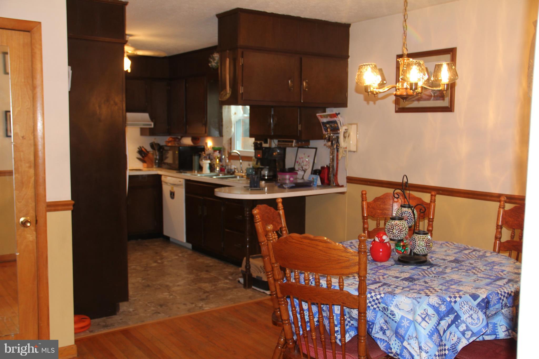 336 Lockhouse Road Falling Waters, WV 25419 - Photo 15 of 28 Dining Room