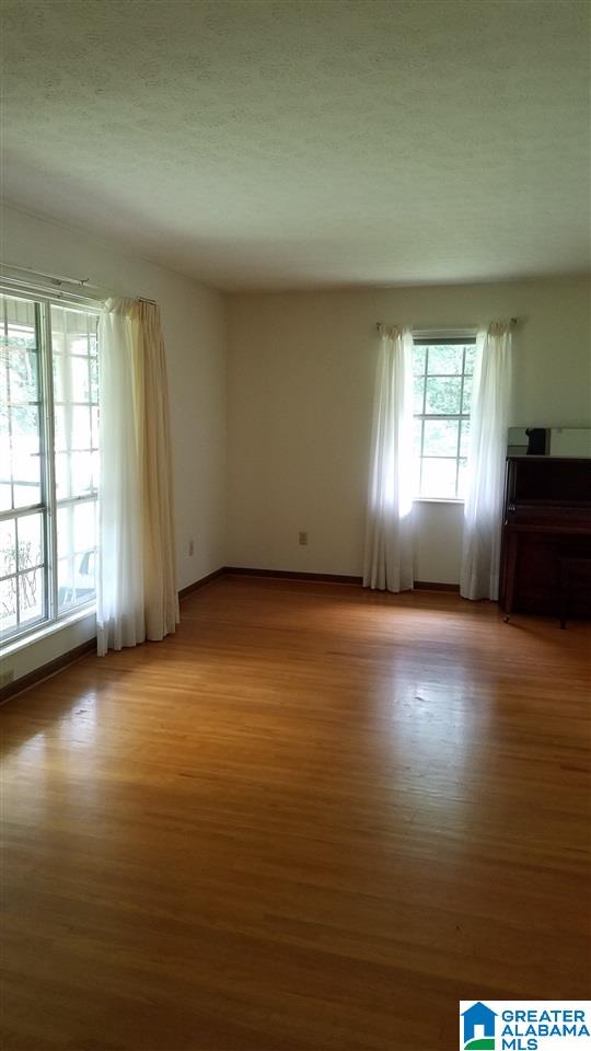401 4th Way Pleasant Grove, AL 35127 - Photo 5 of 24