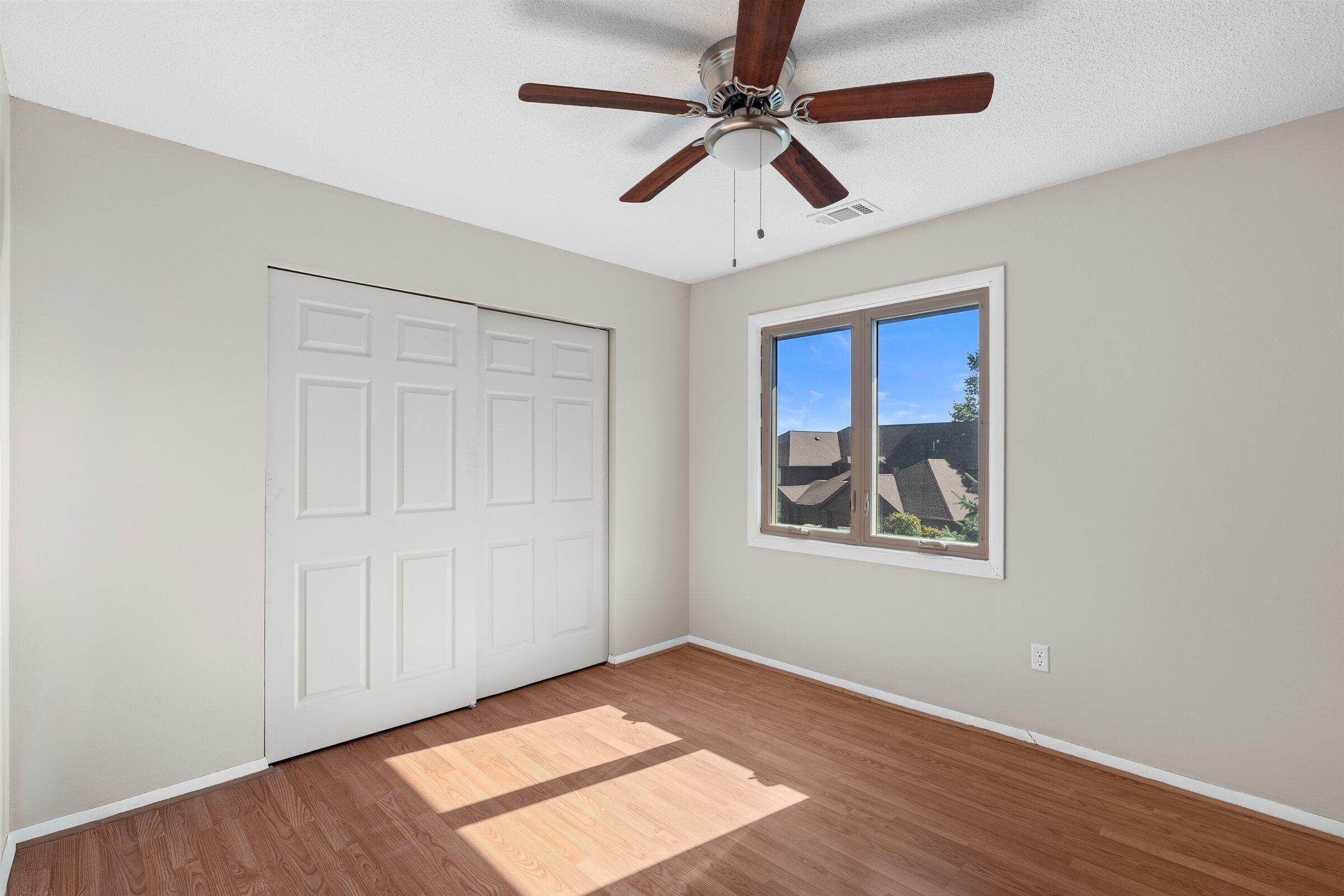 2521 East Lakeshore Drive Crown Point, IN 46307 - Photo 17 of 31 a view of an empty room with a window