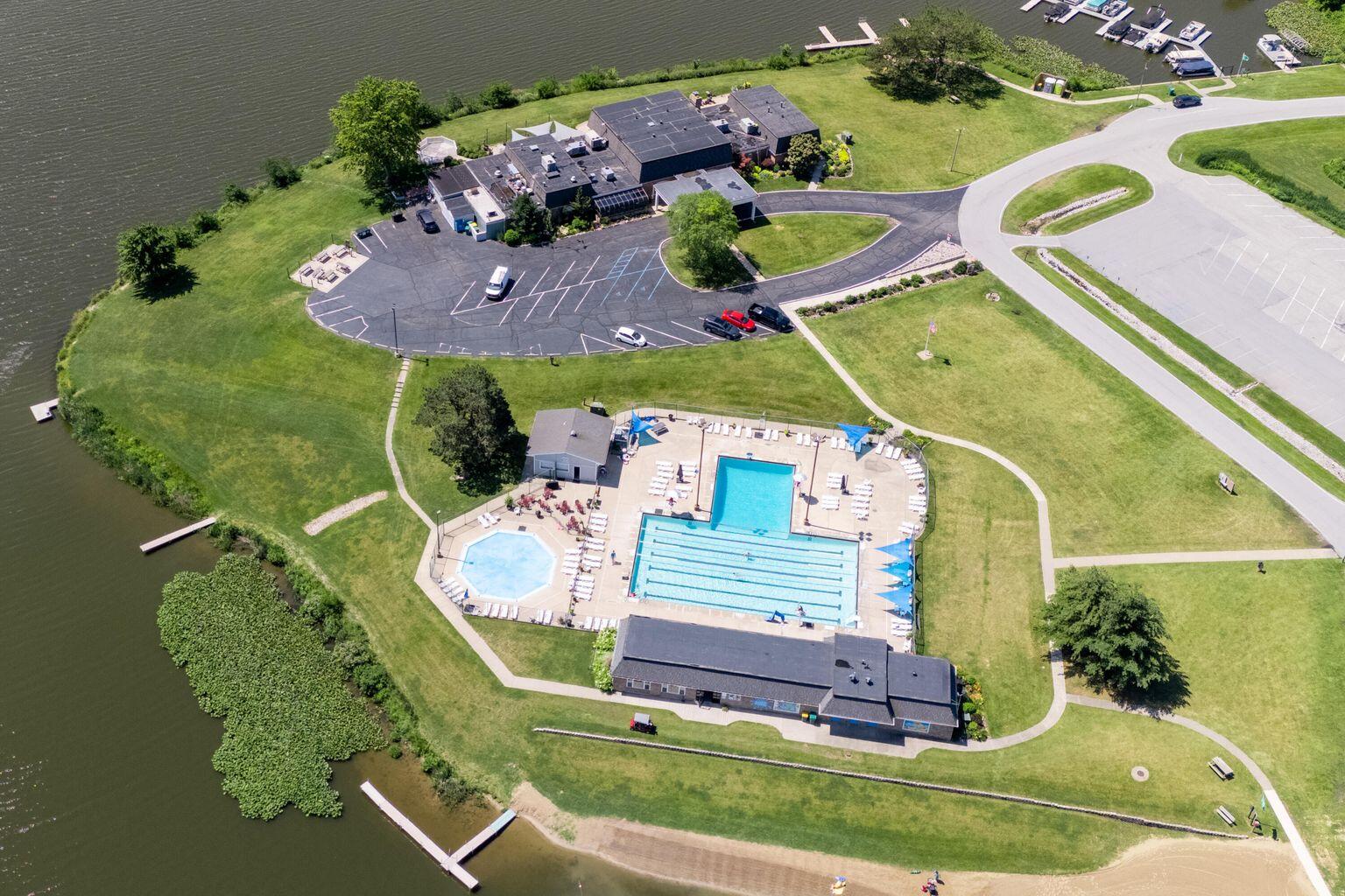 2521 East Lakeshore Drive Crown Point, IN 46307 - Photo 28 of 31 an aerial view of a swimming pool