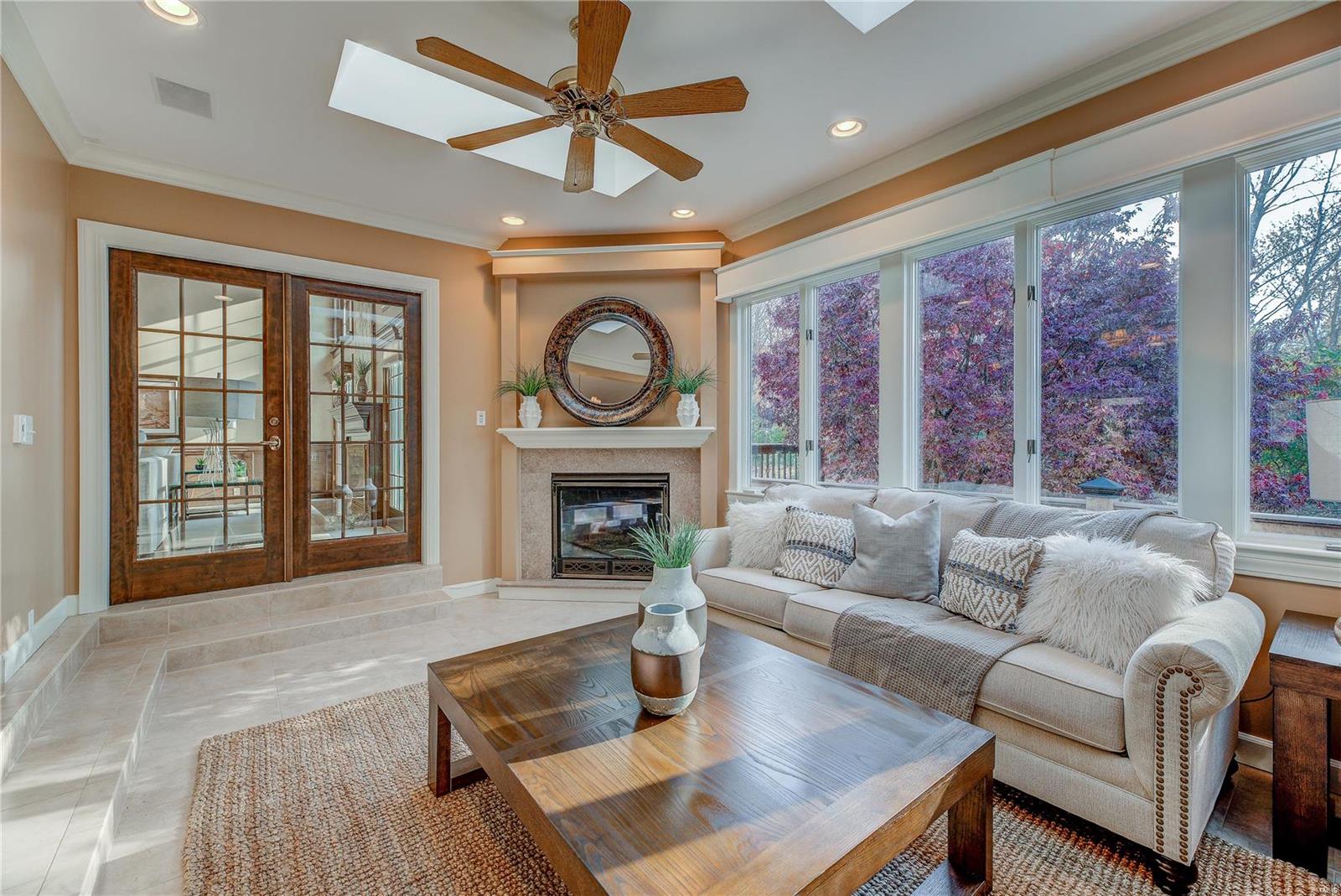 182 South Mason Road St. Louis, MO 63141 - Photo 14 of 36 Gallery Image 14