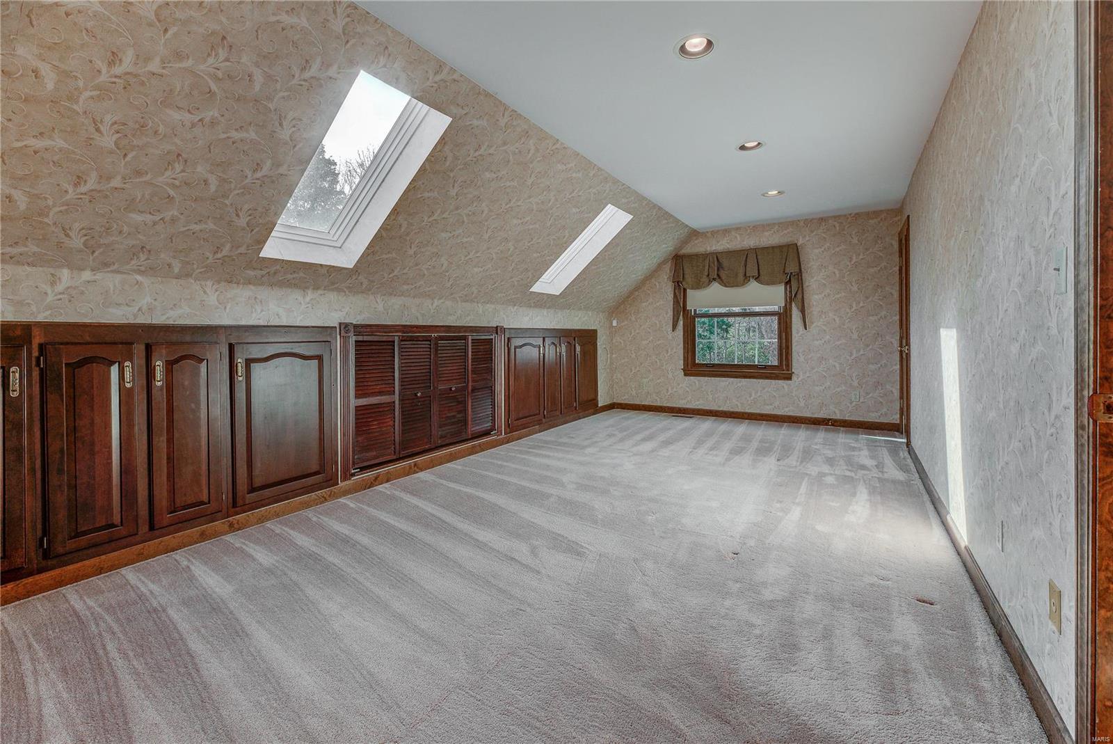 182 South Mason Road St. Louis, MO 63141 - Photo 18 of 36 Gallery Image 18