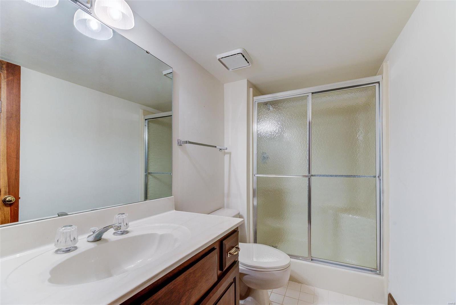 182 South Mason Road St. Louis, MO 63141 - Photo 22 of 36 Gallery Image 22
