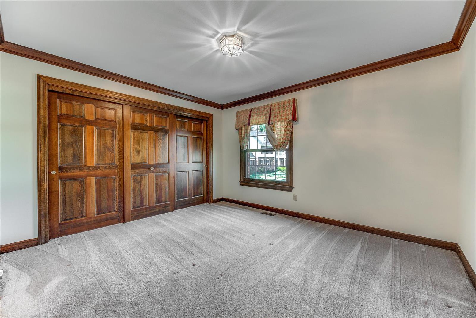 182 South Mason Road St. Louis, MO 63141 - Photo 34 of 36 Gallery Image 34
