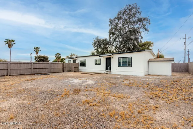 $275,000 | 204 East Baseline Road, Buckeye, AZ 85326
