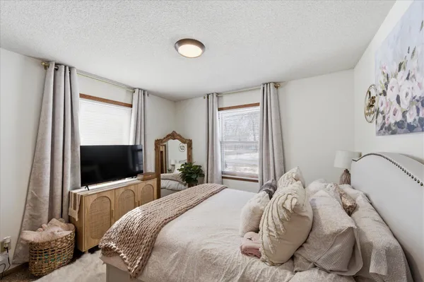 $269,900 | 414 Upland Avenue Northwest, Elk River, MN 55330