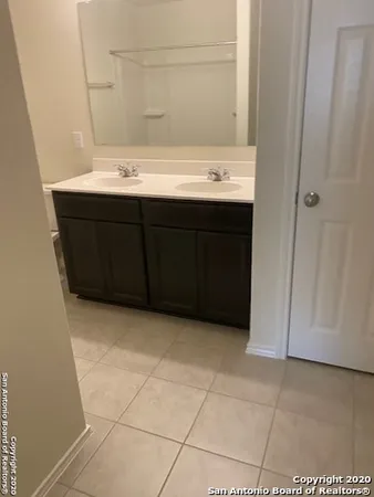 $2,000 | 186 Texas Thistle, New Braunfels, TX 78130