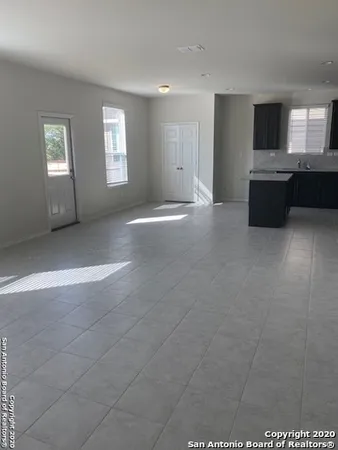 $2,000 | 186 Texas Thistle, New Braunfels, TX 78130