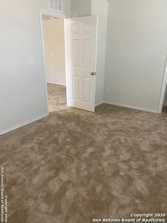 $2,000 | 186 Texas Thistle, New Braunfels, TX 78130