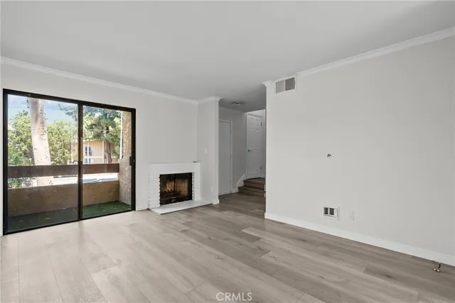 $500,000 | 18958 Sherman Way, Unit 17, Reseda, CA 91335