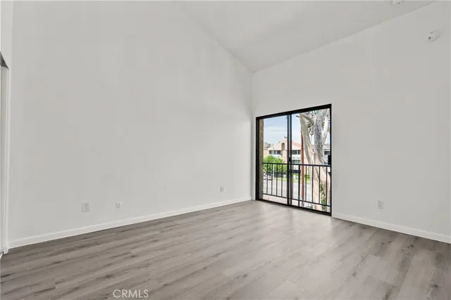 $500,000 | 18958 Sherman Way, Unit 17, Reseda, CA 91335