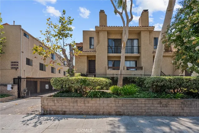 $500,000 | 18958 Sherman Way, Unit 17, Reseda, CA 91335