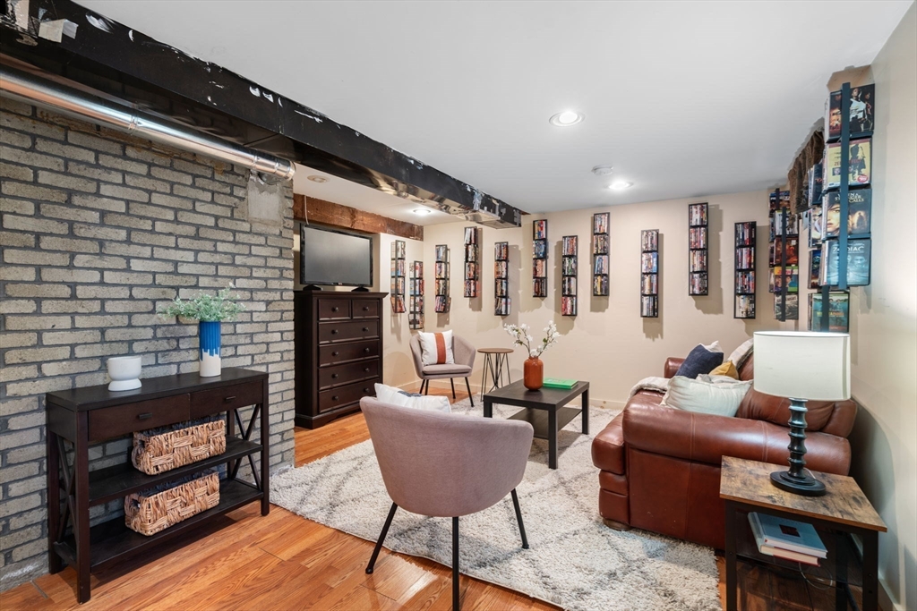 39 Greenwich Road Norwood, MA 02062 - Photo 24 of 42 Gallery Image 24