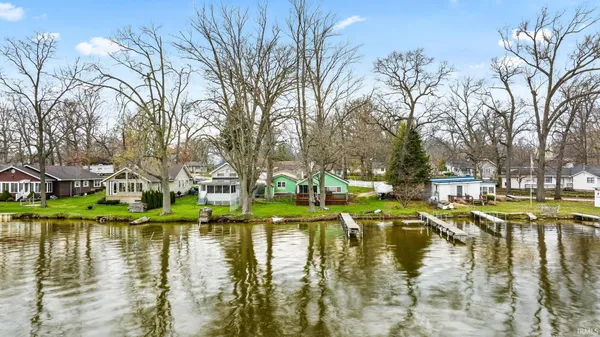 $314,900 | 7993 North Tippecanoe Drive, Walkerton, IN 46574