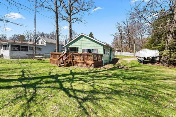 $314,900 | 7993 North Tippecanoe Drive, Walkerton, IN 46574