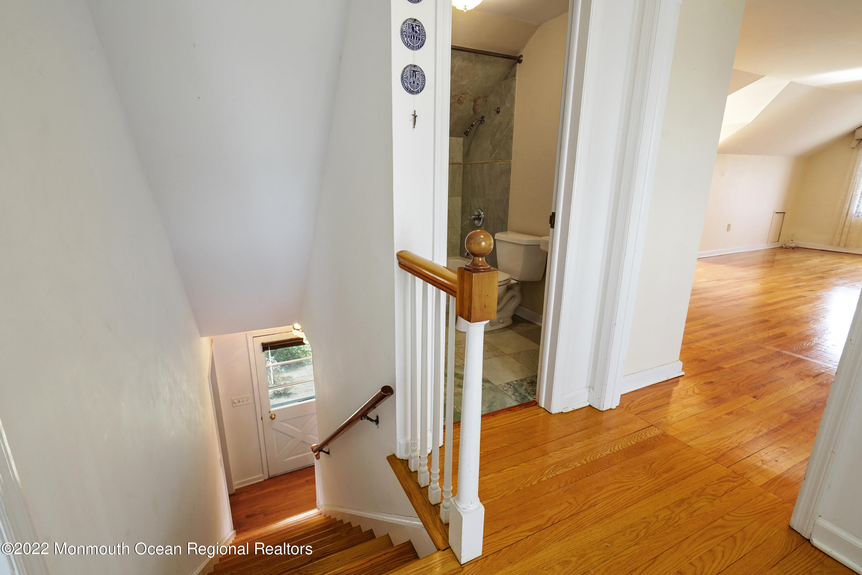 28 Belvidere Road Atlantic Highlands, NJ 07716 - Photo 21 of 56 upstairs hallway