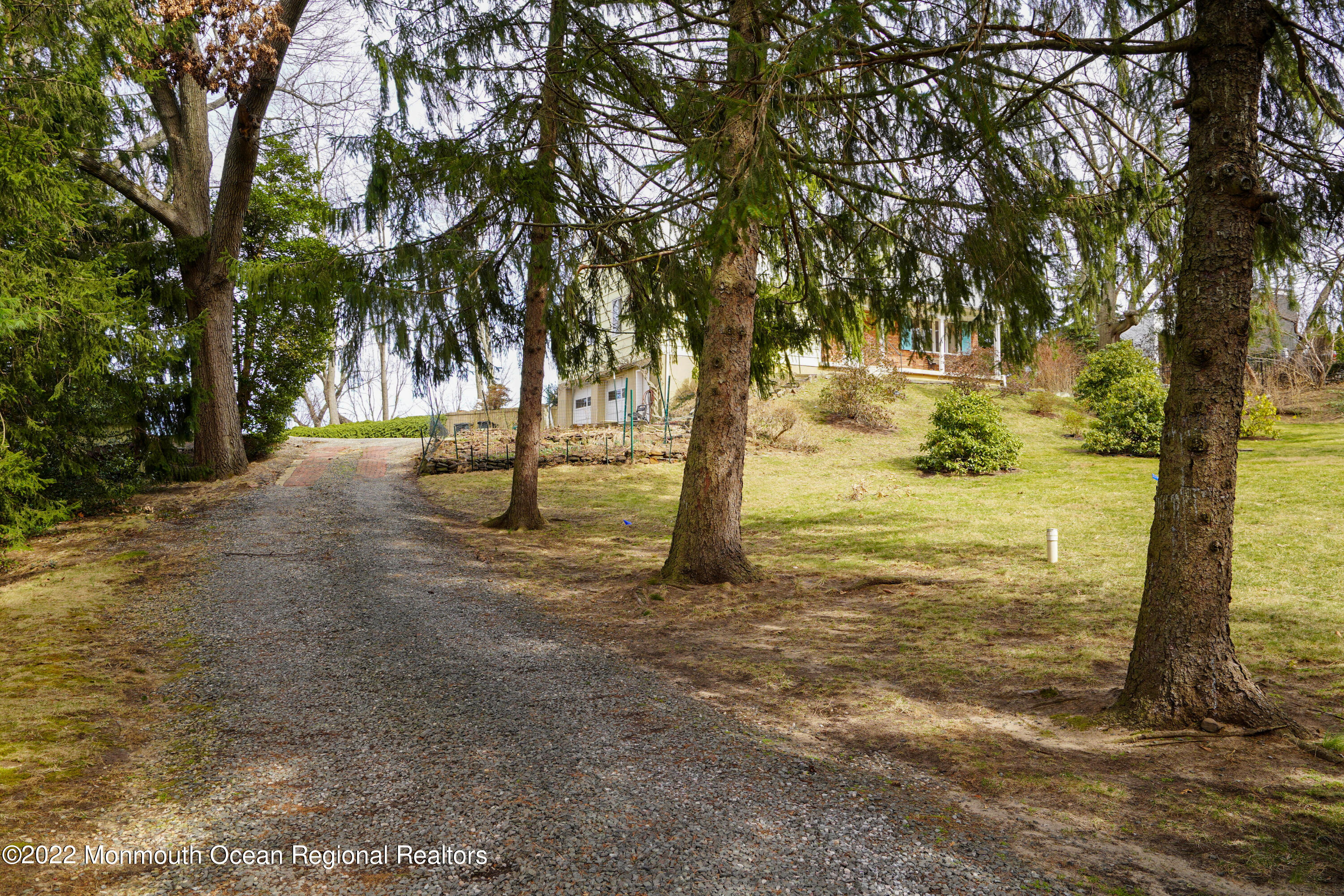 28 Belvidere Road Atlantic Highlands, NJ 07716 - Photo 54 of 56 Driveway
