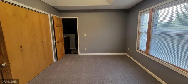 $1,950 | 1300 146th Avenue, Unit B, New Richmond, WI 54017