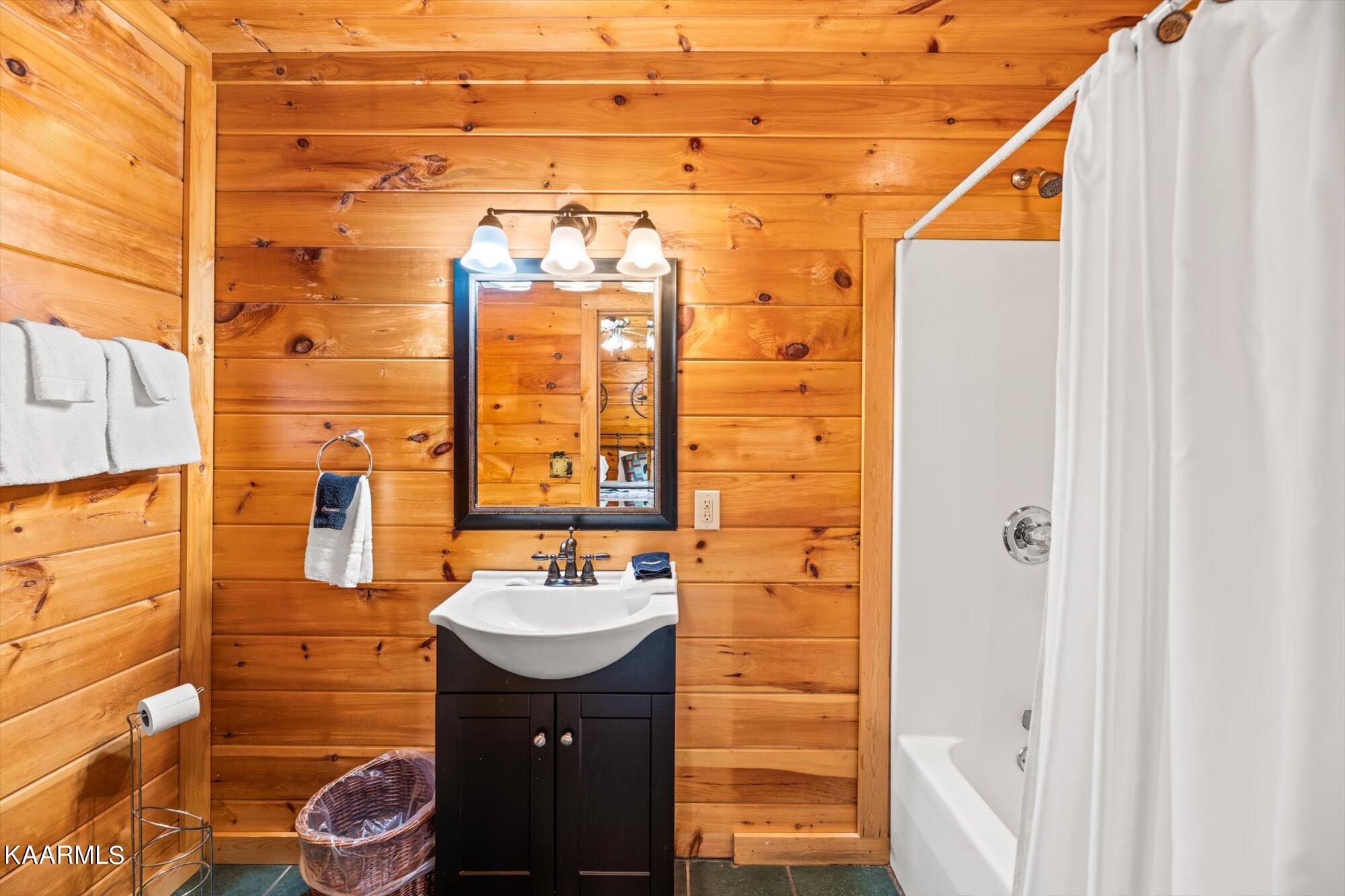 830 Black Bear Cub Way Sevierville, TN 37862 - Photo 14 of 28 830 Black Bear Cub Way