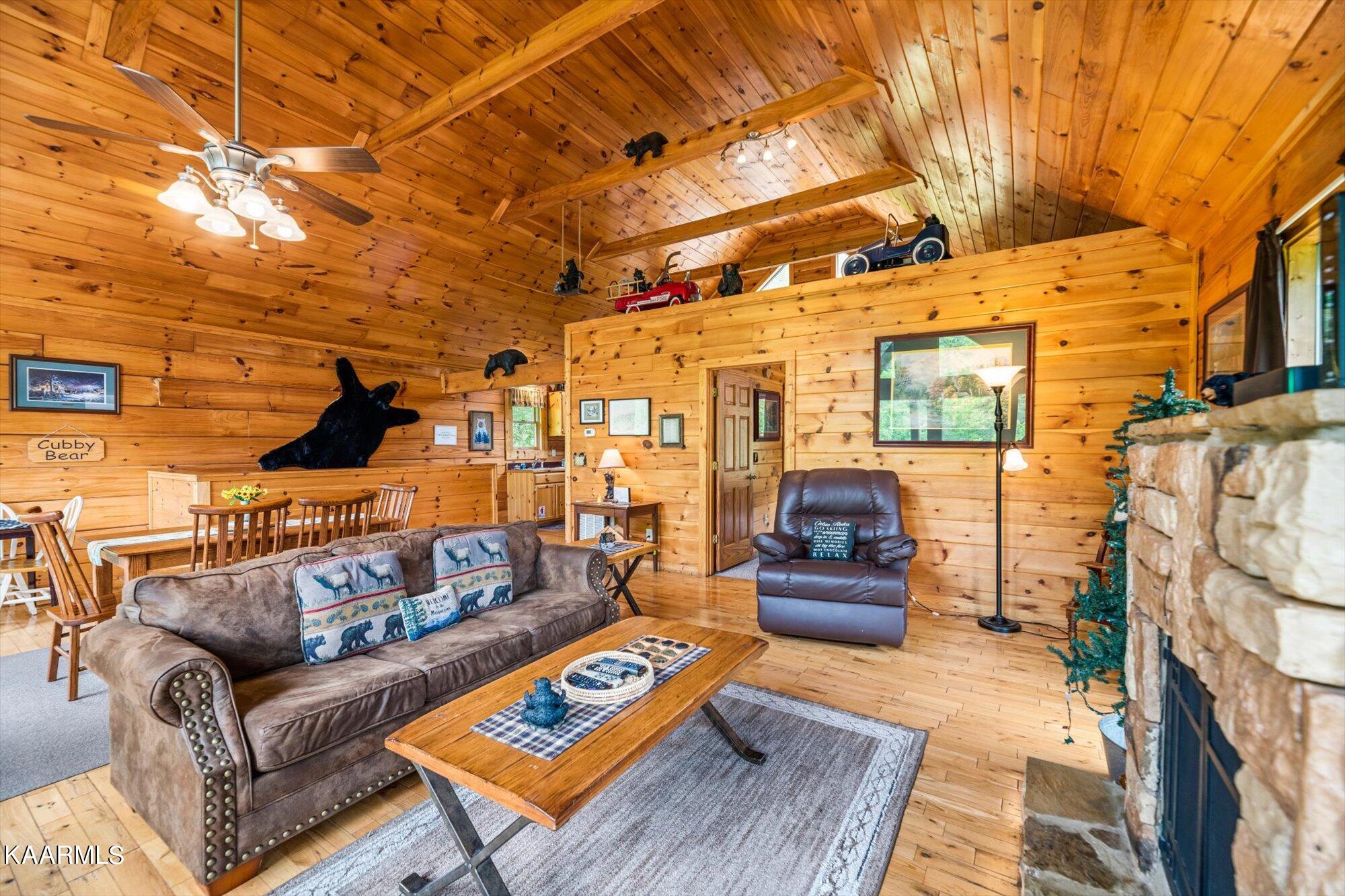 830 Black Bear Cub Way Sevierville, TN 37862 - Photo 7 of 28 830 Black Bear Cub Way