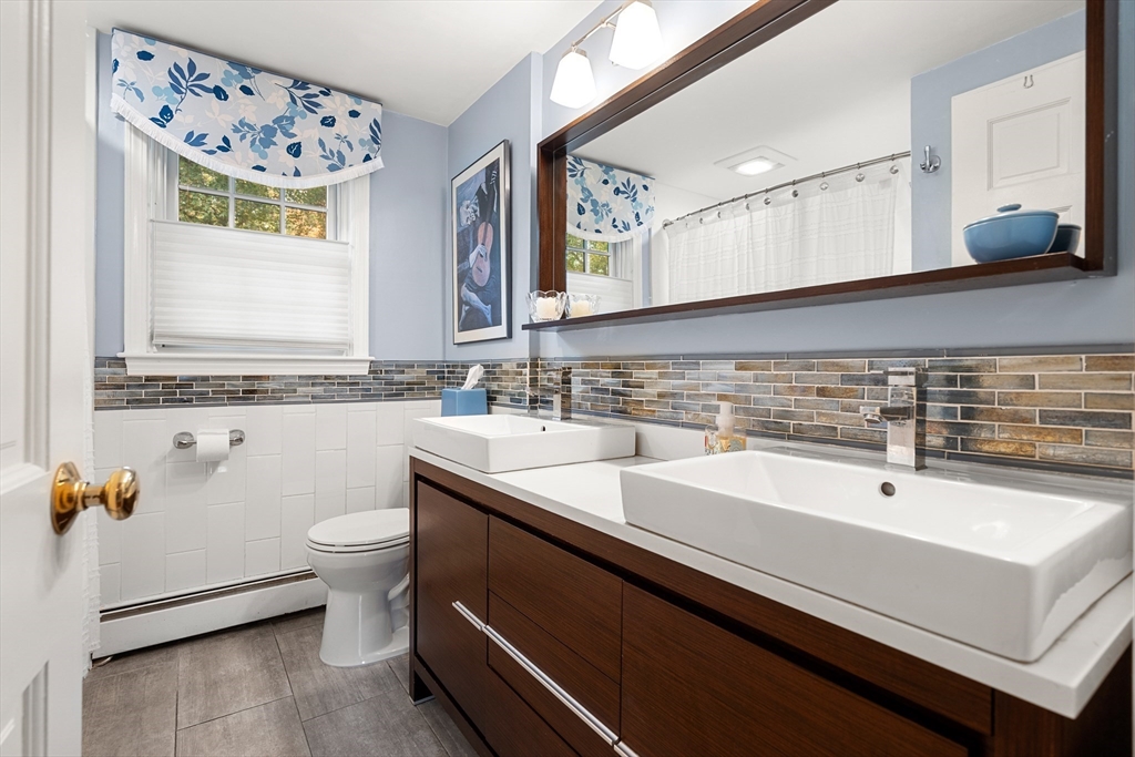 53 Centre Street Danvers, MA 01923 - Photo 21 of 40 Gallery Image 21