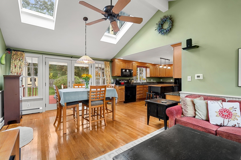 53 Centre Street Danvers, MA 01923 - Photo 7 of 40 Gallery Image 7