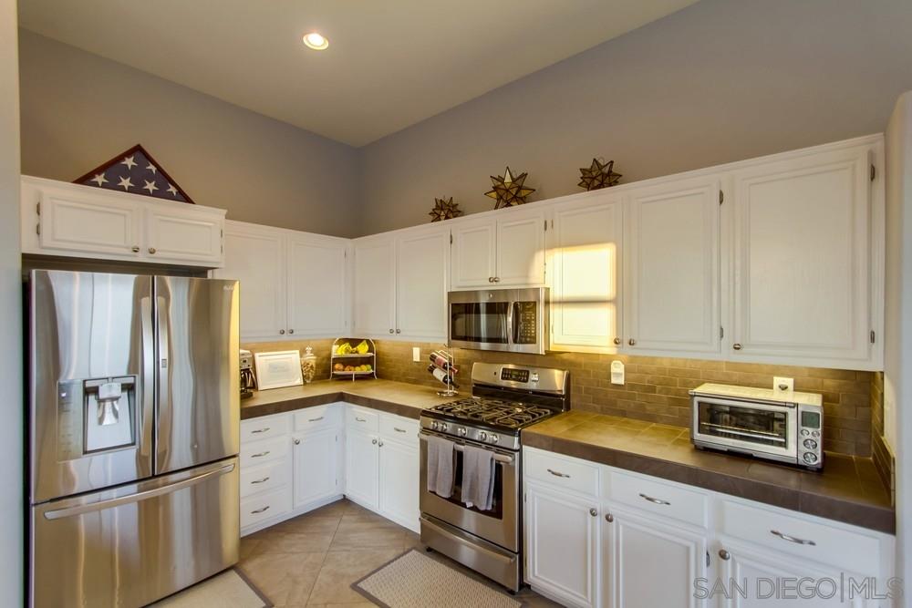 2665 Lobelia Road Alpine, CA 91901 - Photo 8 of 25