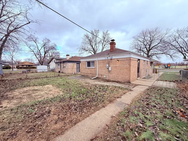 $155,000 | 14610 Blackstone Avenue, Dolton, IL 60419
