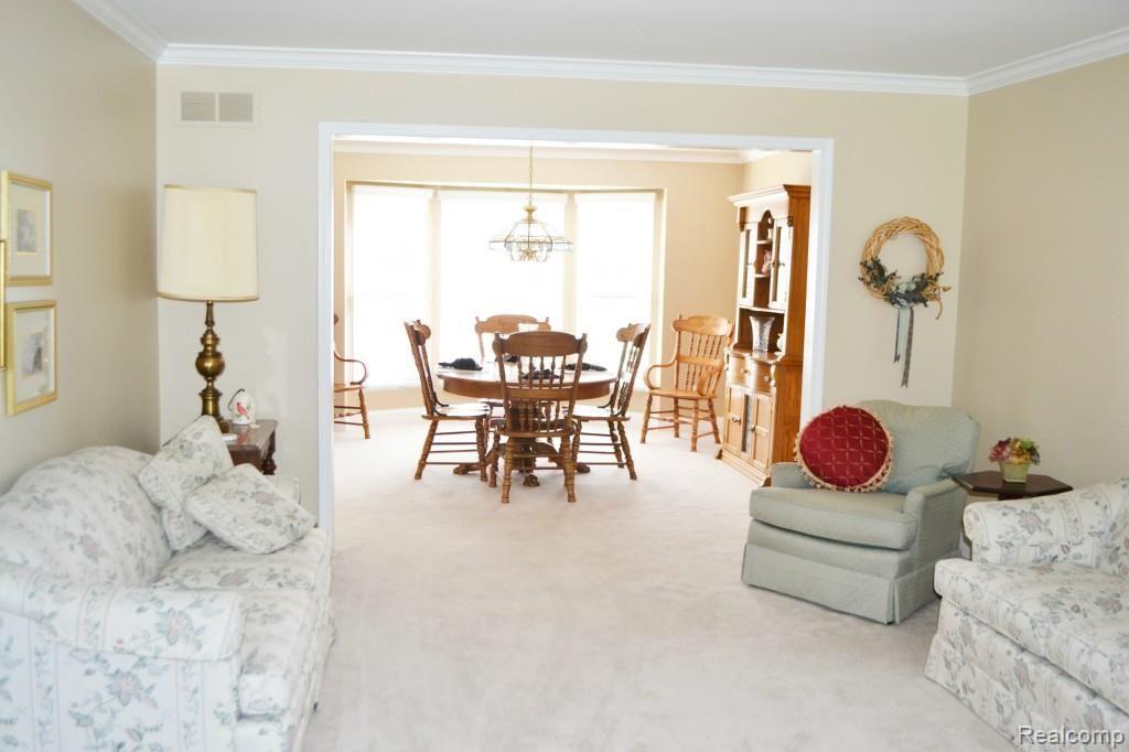 1708 Old Homestead Drive Rochester Hills, MI 48306 - Photo 11 of 55