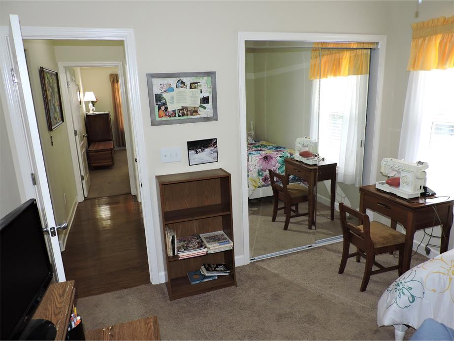 1020 Hummingbird Lane Spring Hill, TN 37174 - Photo 17 of 30 Additional Secondary Bedroom. Great For Hobby Room/Office.