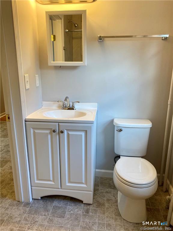 497 High Street Middletown, CT 06457 - Photo 11 of 14