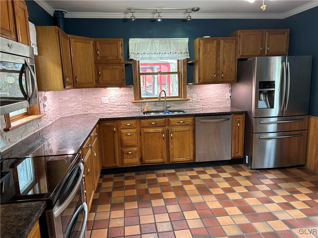 18 Repsher Road Bangor, PA 18013 - Photo 11 of 23 a kitchen with stainless steel appliances granite countertop a sink stove and refrigerator