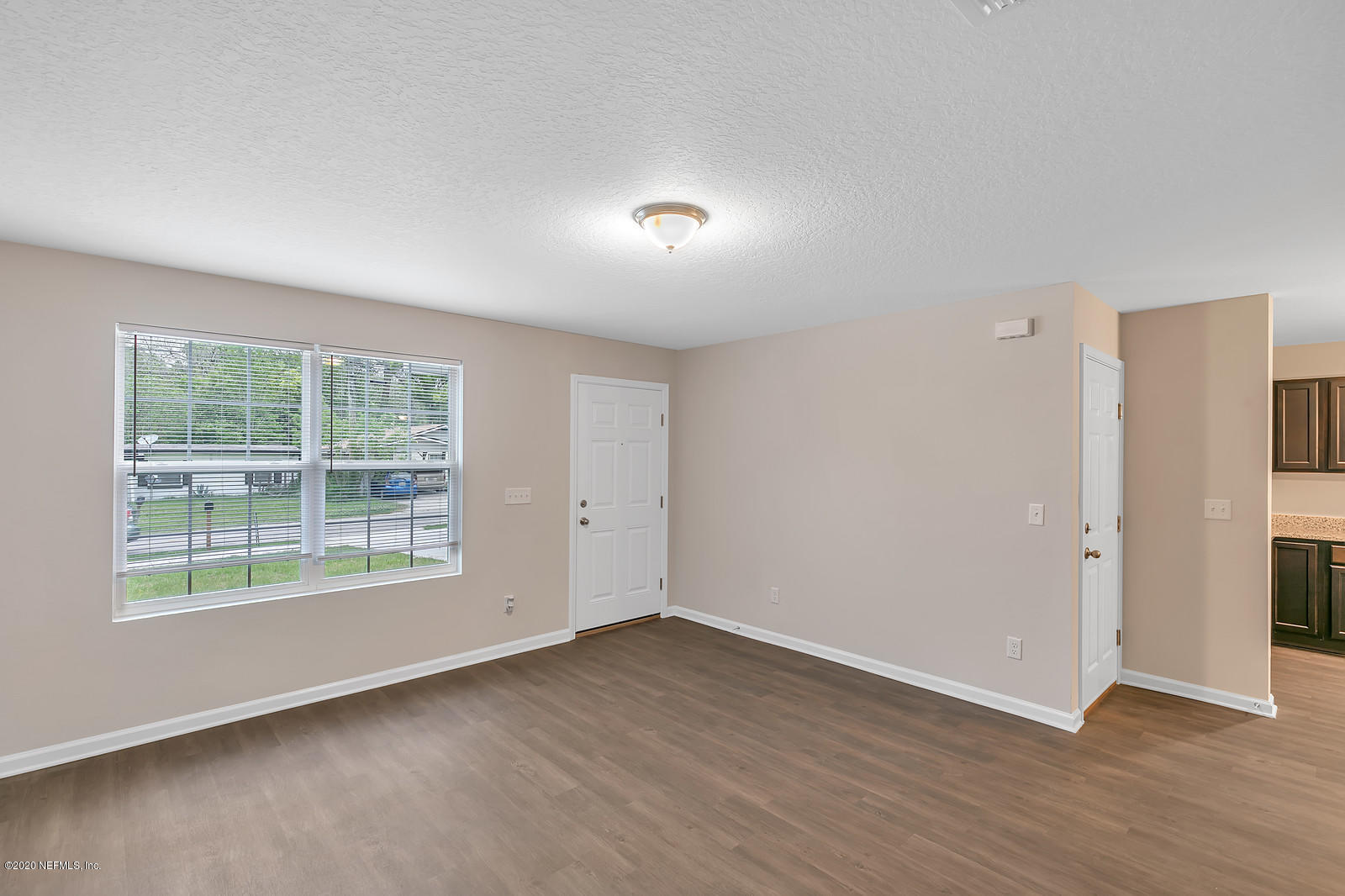 2031 Alley Road Jacksonville, FL 32233 - Photo 4 of 21 Front Entry
