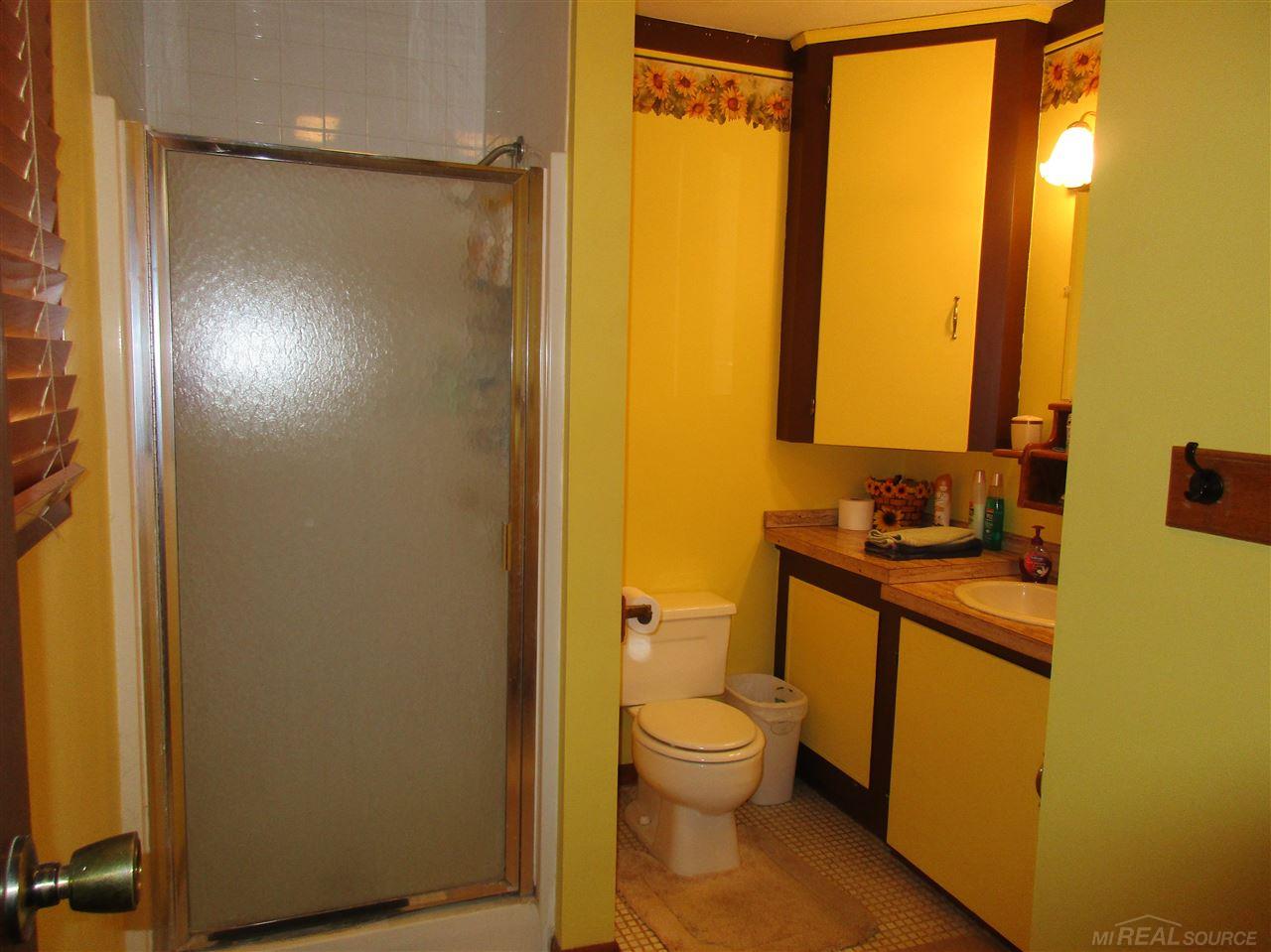 5998 Mills Road Deckerville, MI 48427 - Photo 12 of 15 31280442-11.JPG