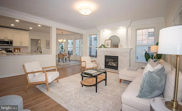 $1,000,000 | 4183 Whitlow Place, Chantilly, VA 20151