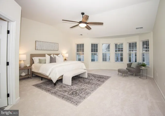 $1,000,000 | 4183 Whitlow Place, Chantilly, VA 20151