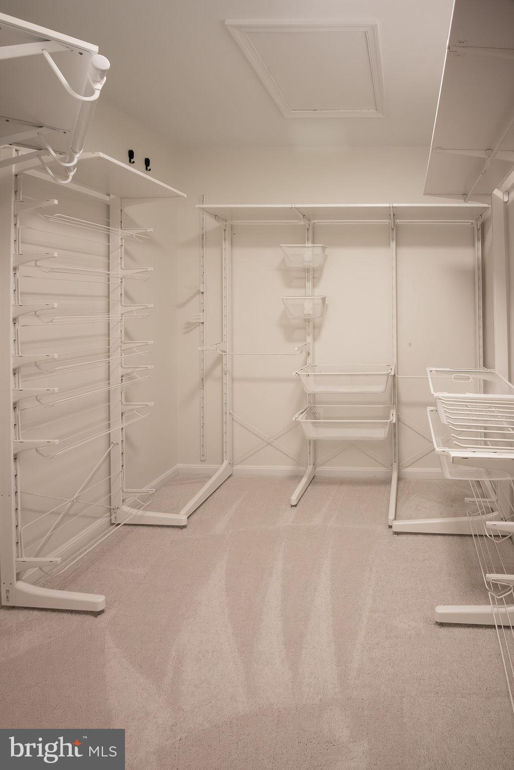 4183 Whitlow Place Chantilly, VA 20151 - Photo 35 of 68