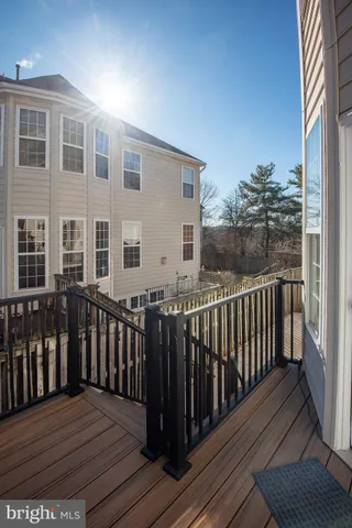 $1,000,000 | 4183 Whitlow Place, Chantilly, VA 20151