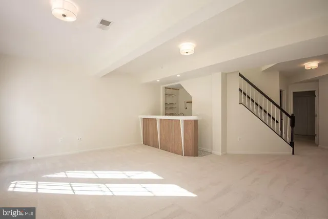 $1,000,000 | 4183 Whitlow Place, Chantilly, VA 20151