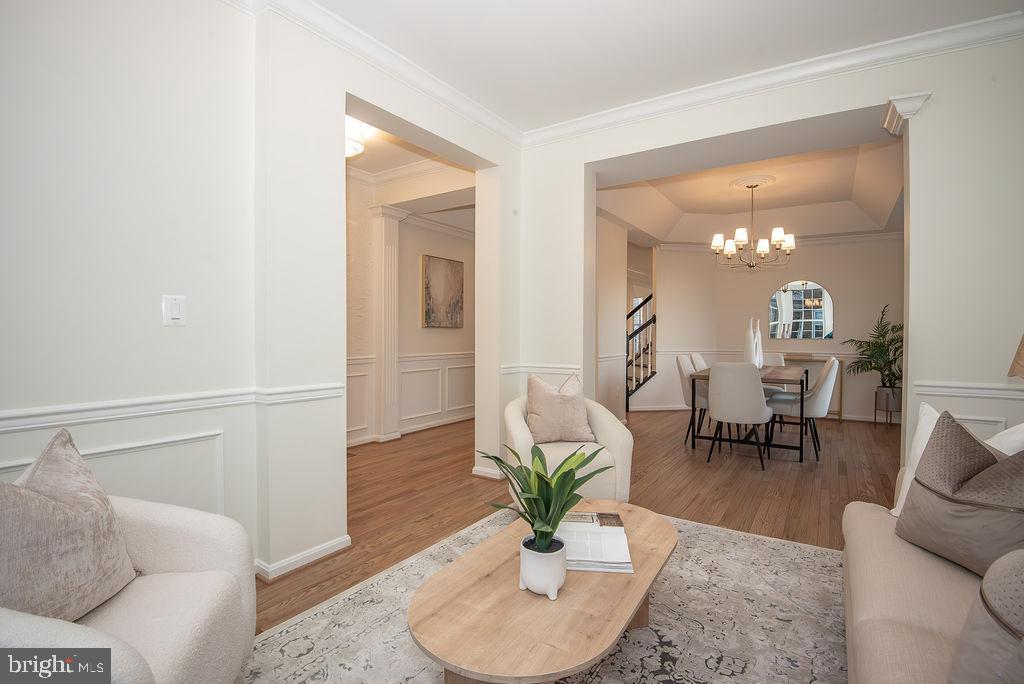 4183 Whitlow Place Chantilly, VA 20151 - Photo 7 of 68