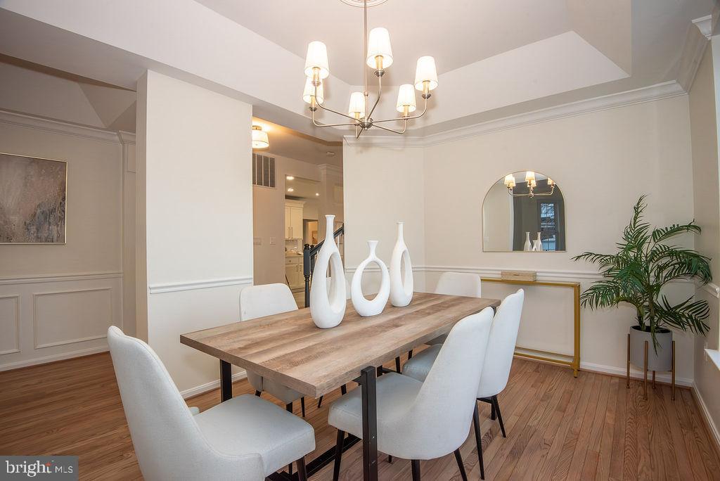 4183 Whitlow Place Chantilly, VA 20151 - Photo 8 of 68