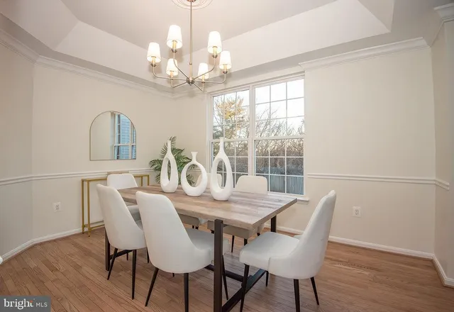 $1,000,000 | 4183 Whitlow Place, Chantilly, VA 20151