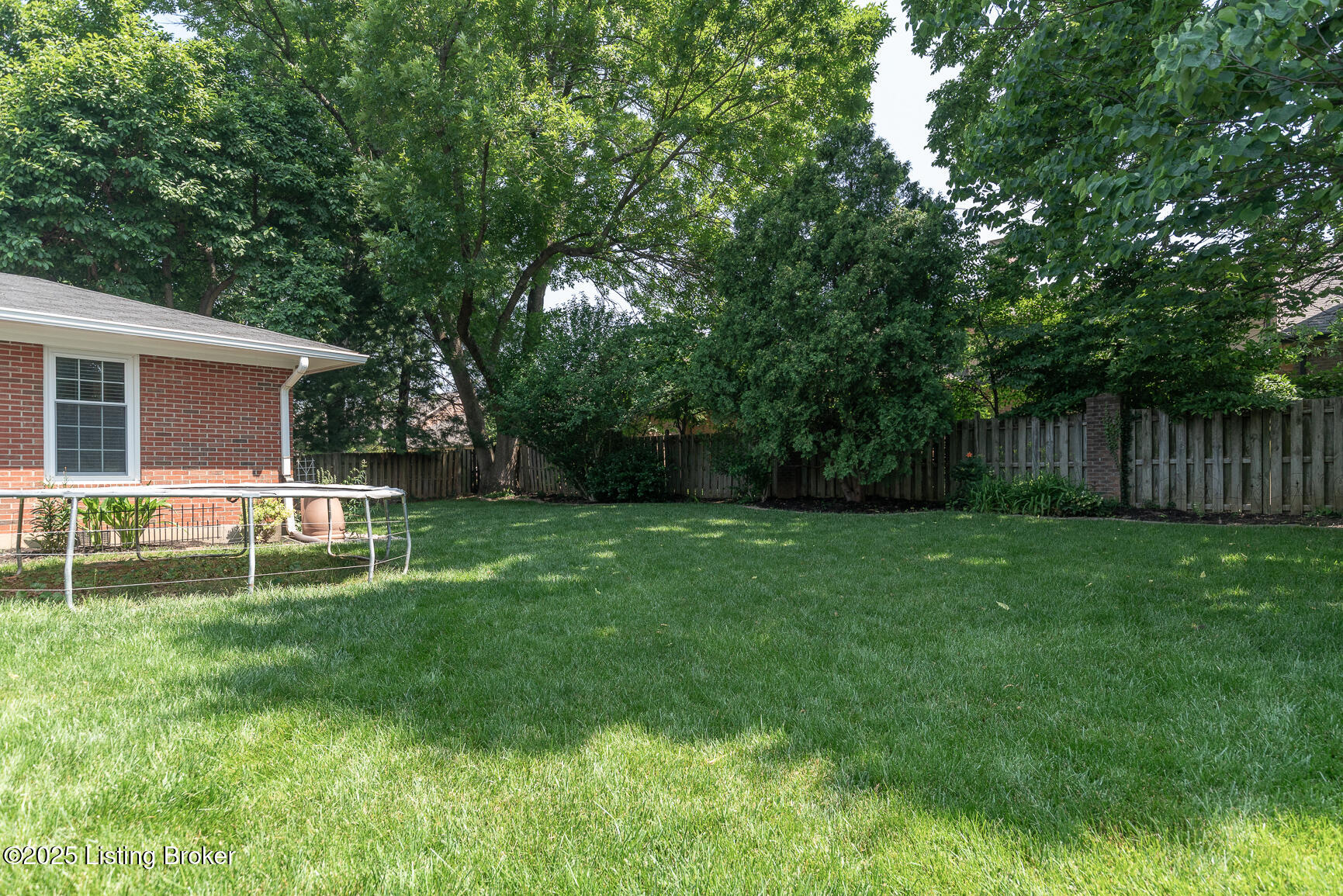 2401 Branning Road Thornhill, KY 40222 - Photo 57 of 59 2401 Branning-57