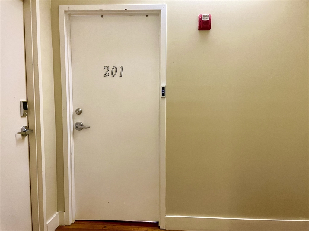 49 Munroe Street, Unit 201 Lynn, MA 01901 - Photo 14 of 14 a view of a elevator