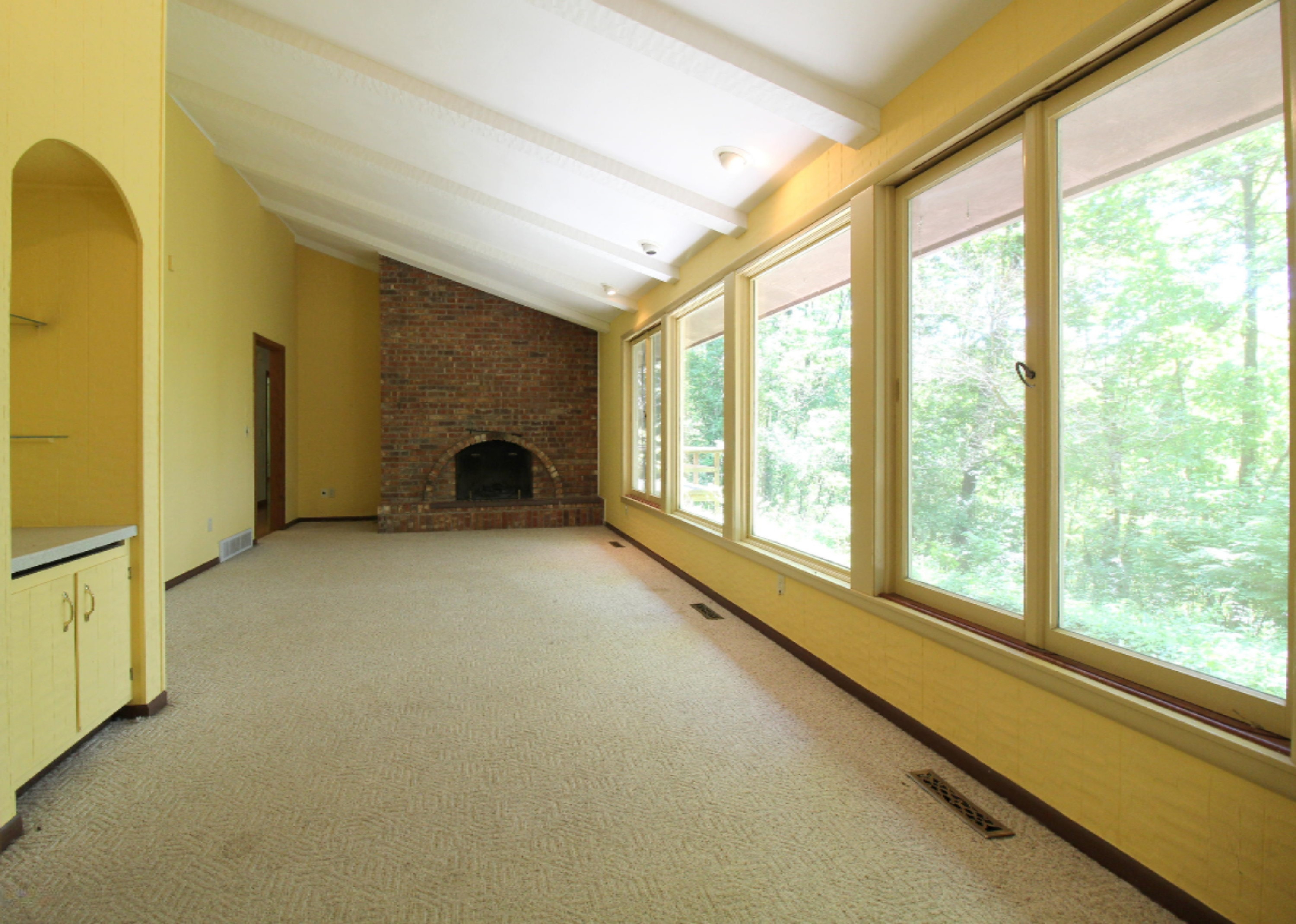 5060 Halbert Road Battle Creek, MI 49017 - Photo 3 of 21 LR2