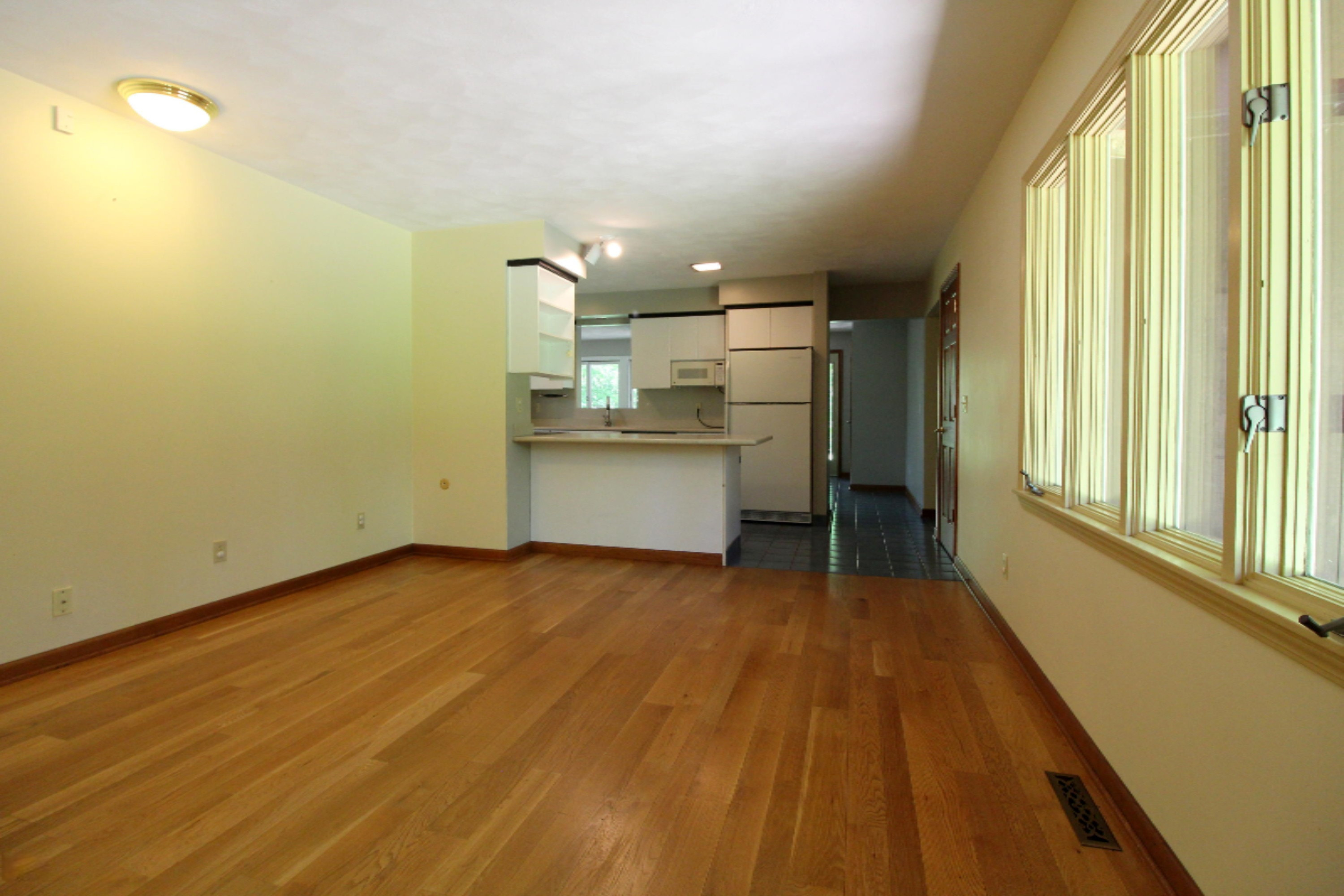 5060 Halbert Road Battle Creek, MI 49017 - Photo 4 of 21 DR
