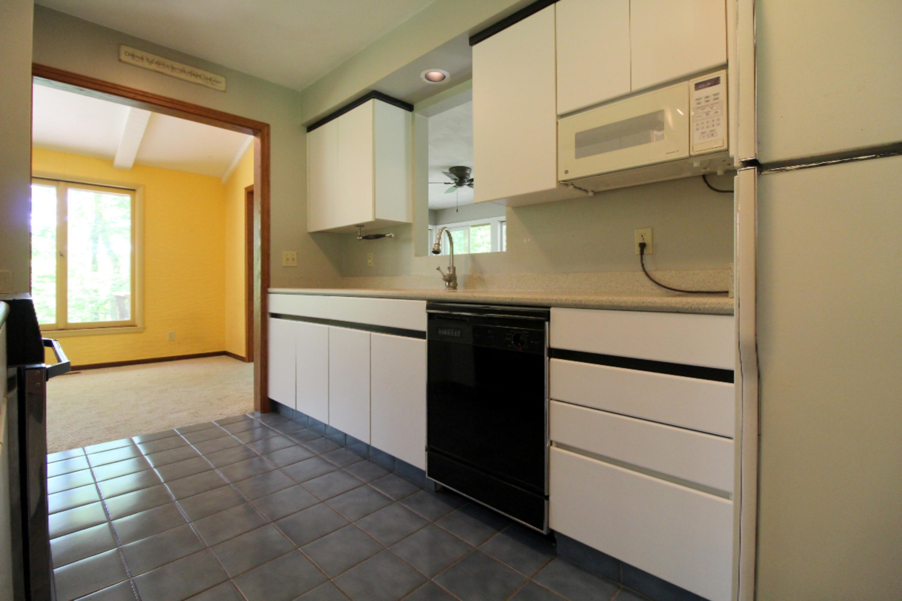 5060 Halbert Road Battle Creek, MI 49017 - Photo 5 of 21 KT1