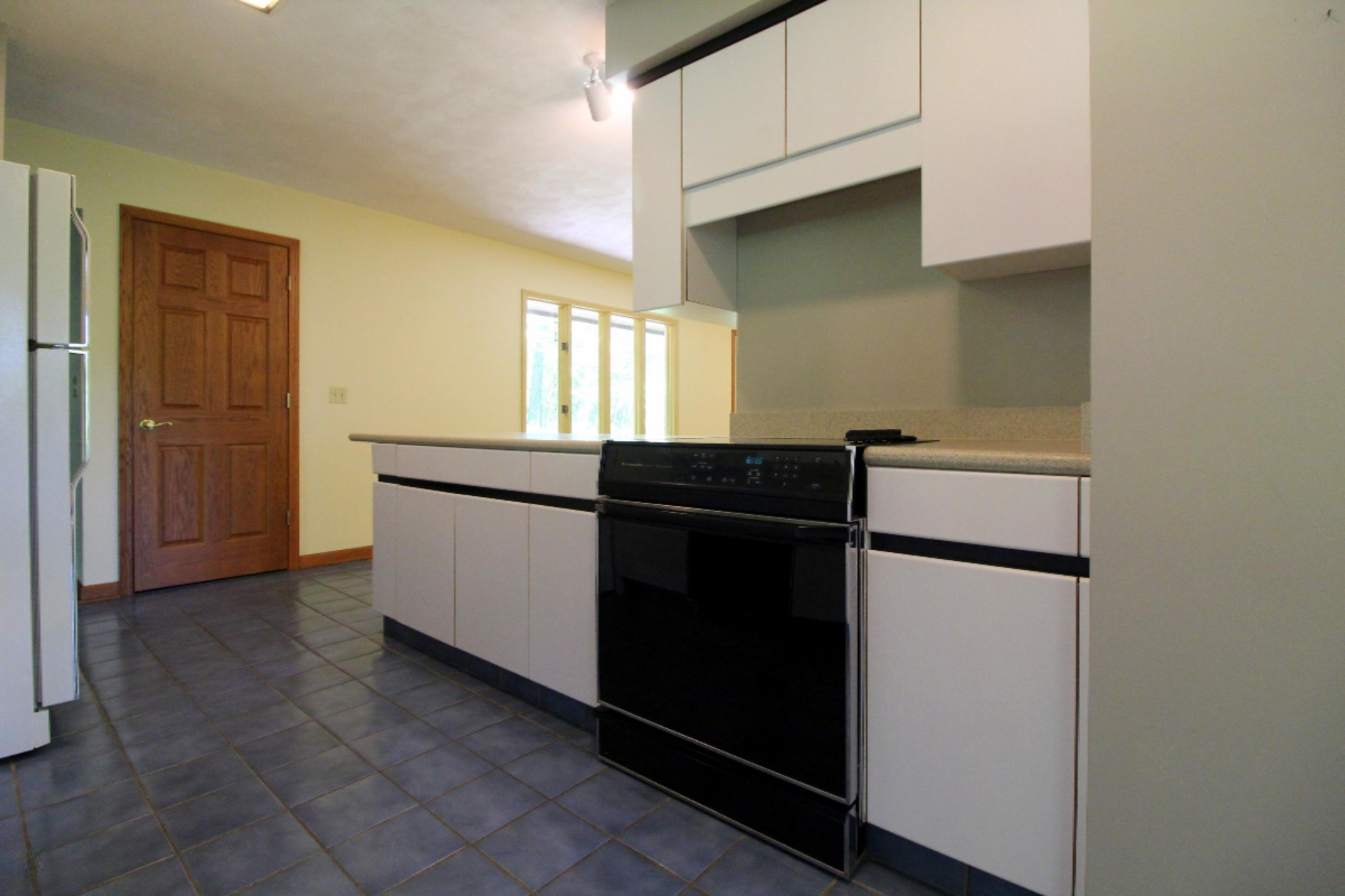 5060 Halbert Road Battle Creek, MI 49017 - Photo 6 of 21 KT2