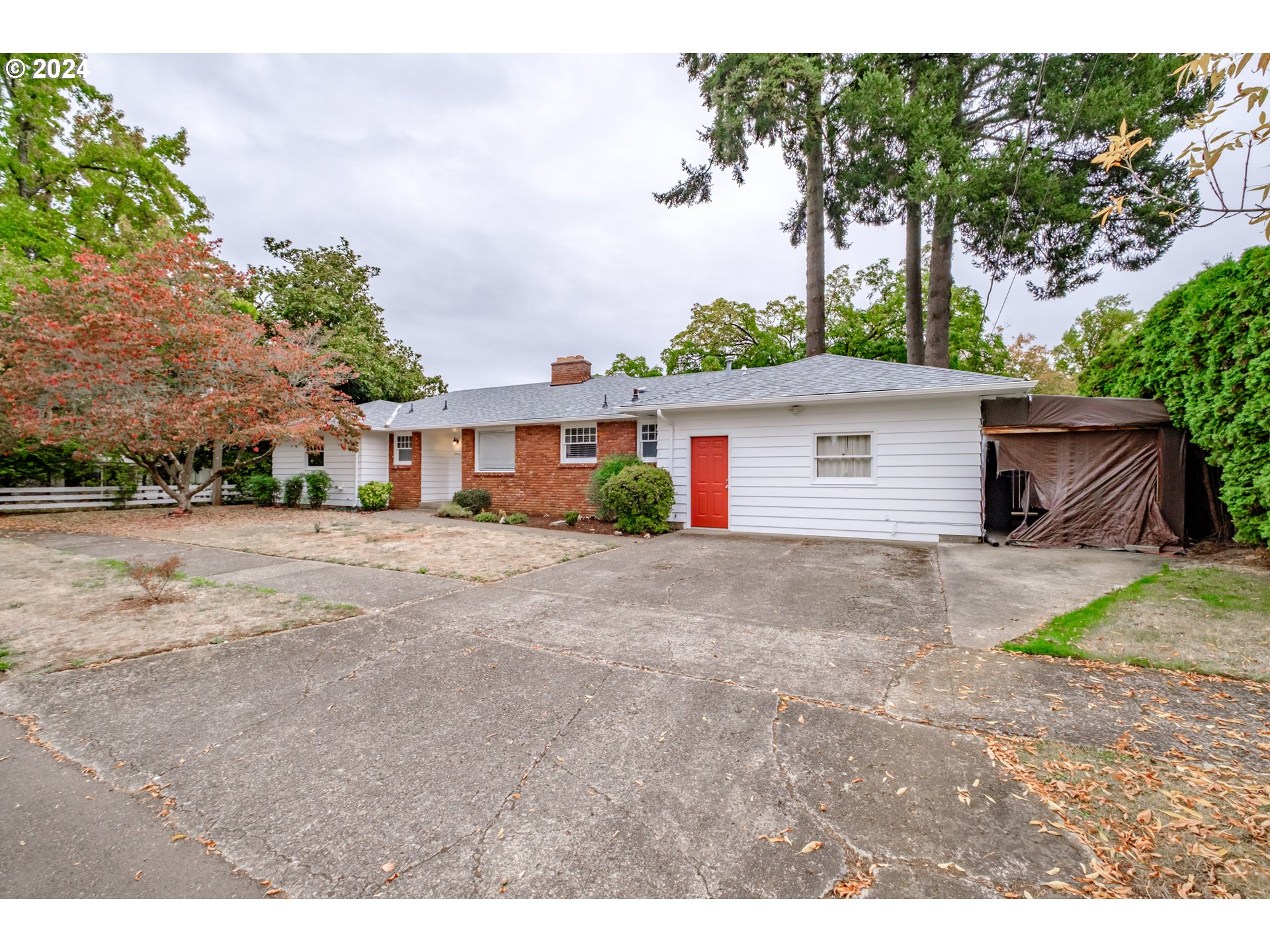 3362 Bluff Avenue Southeast Salem, OR 97302 - Photo 4 of 33