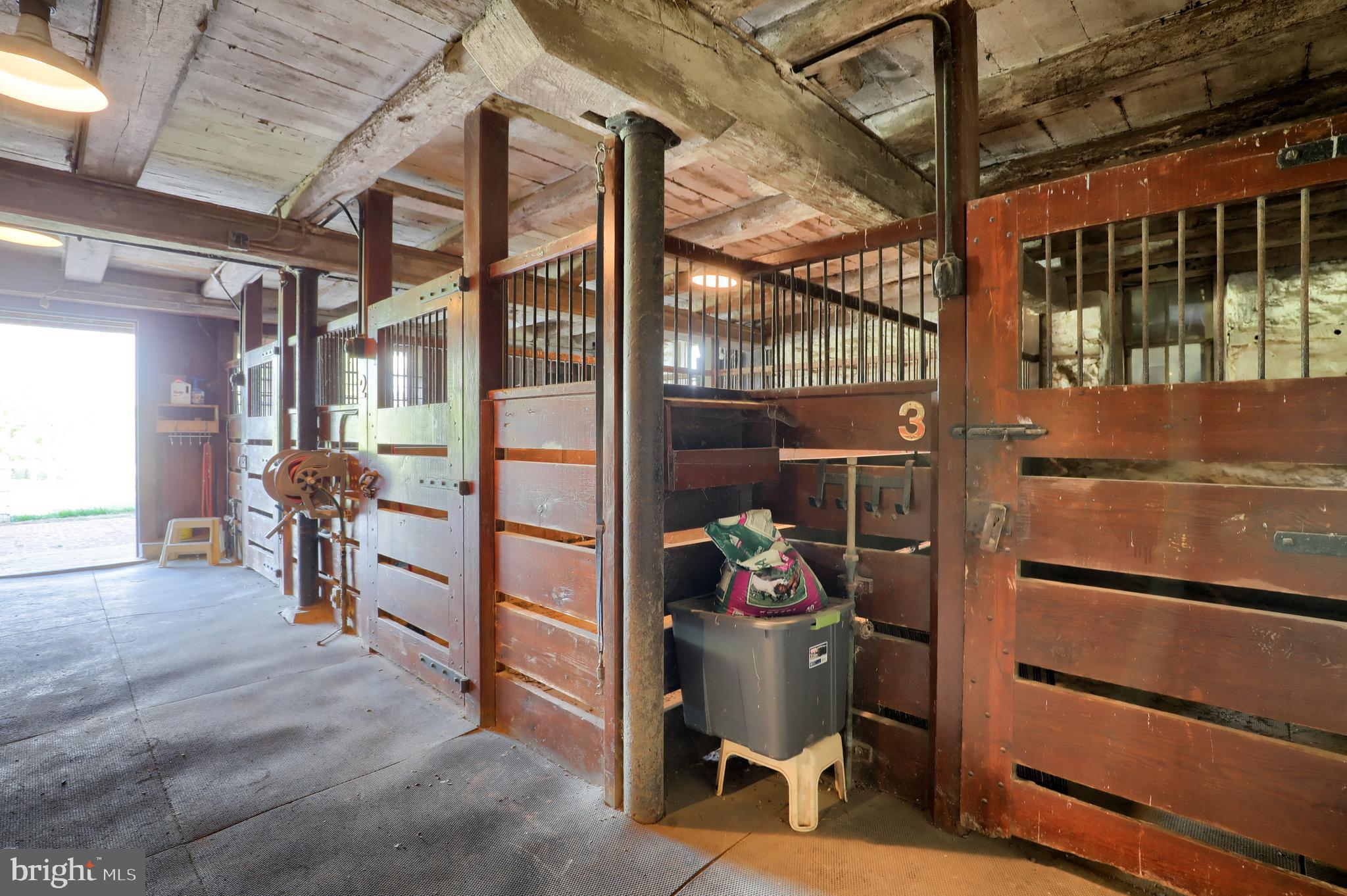 140 Evans Hill Road Reading, PA 19608 - Photo 58 of 70 Stalls